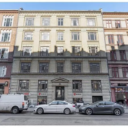 Skon Altan Lejlighed Med Alt Inden For Raekkevidde * Copenhagen